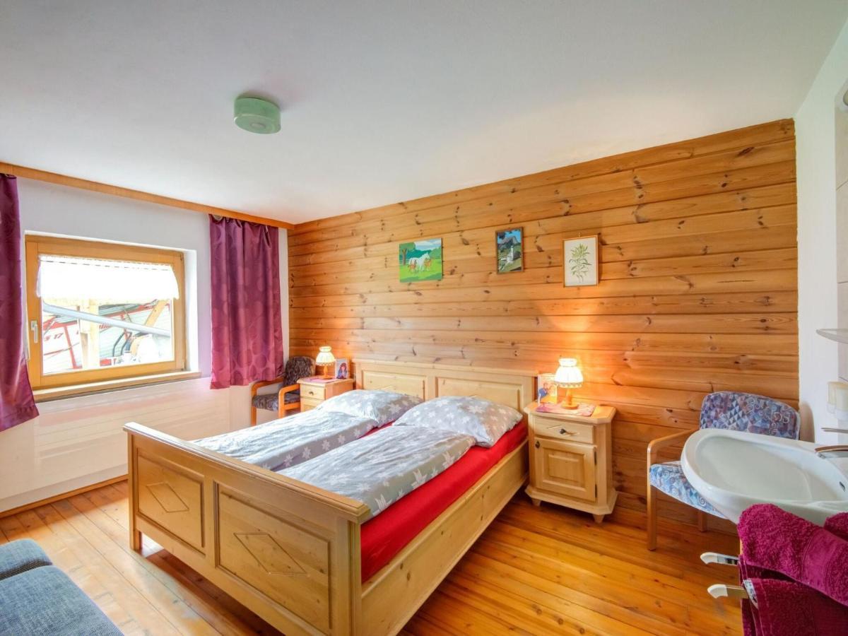 Scenic Apartment In Tirol With Garden Kaltenbach Exteriör bild