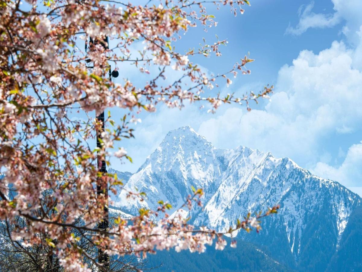 Scenic Apartment In Tirol With Garden Kaltenbach Exteriör bild